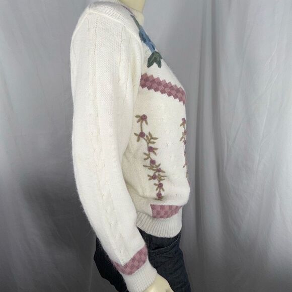 Vintage Alfred Dunner Floral Embroidered Sweater Cream Mock Neck Made in Hong Ko - Picture 6 of 16